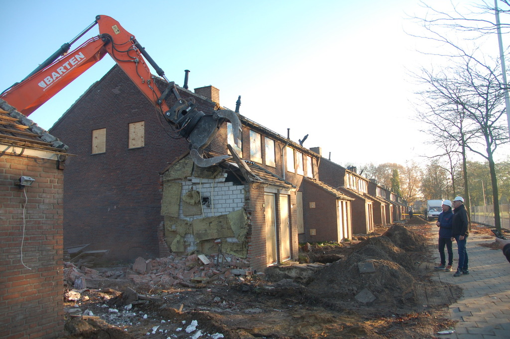Sloop duplexwoningen Spoorlaan Zwaluwstraat