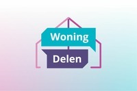 een logo met tekst erop