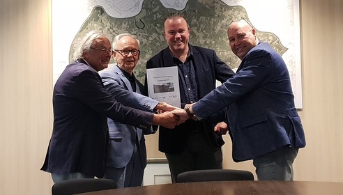Ondertekening intentieovereenkomst Iemhof Ondertekening intentieovereenkomst Iemhof