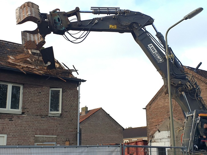 Sloop Willem Barendszstraat begonnen