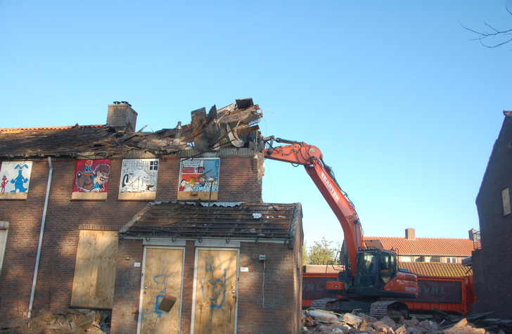Sloop duplexwoningen Spoorlaan Zwaluwstraat