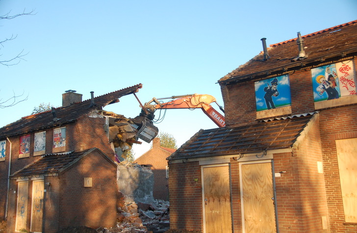 Sloop duplexwoningen Spoorlaan Zwaluwstraat