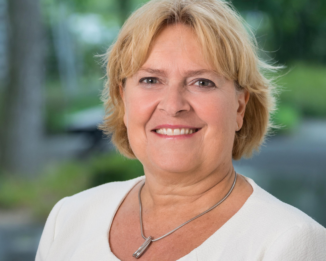 Yvonne van Mierlo